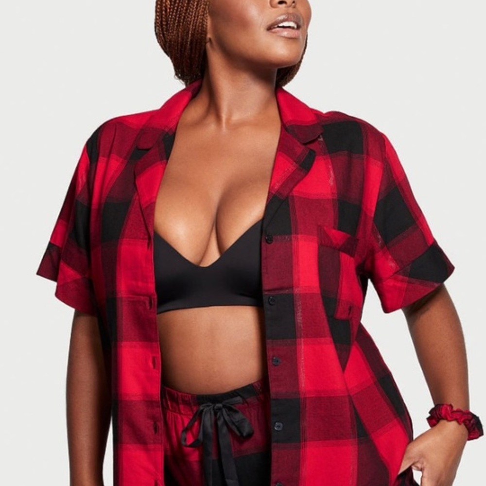 Victoria’s Secret plaid soft pajama top M
